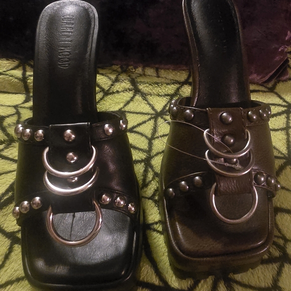 Super rare sample, current moto kitten knocker heels .. - Picture 1 of 10